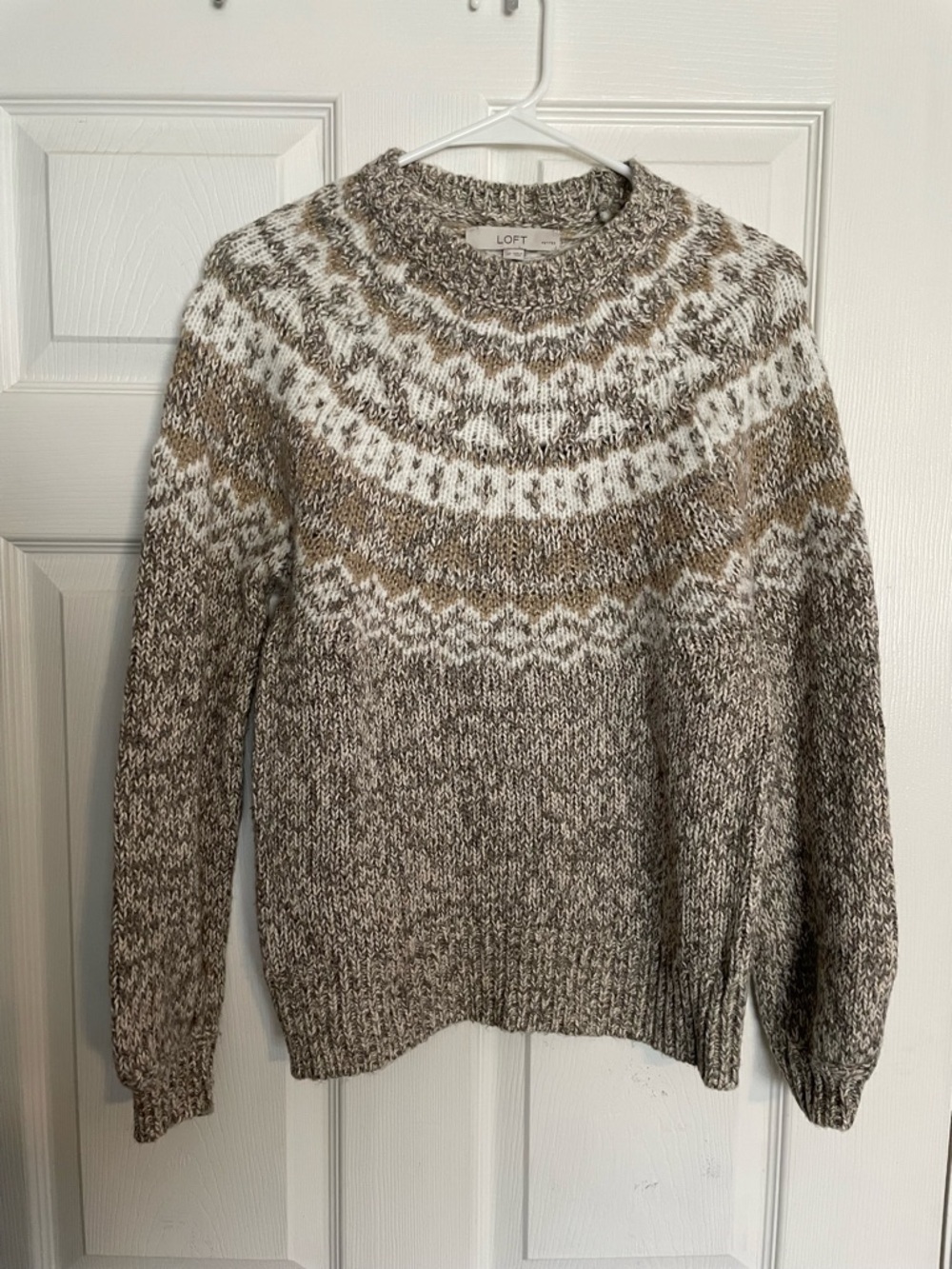 LOFT Women’s Small Petite Cream and Tan Patterned Crewneck Fair Isle Sweater